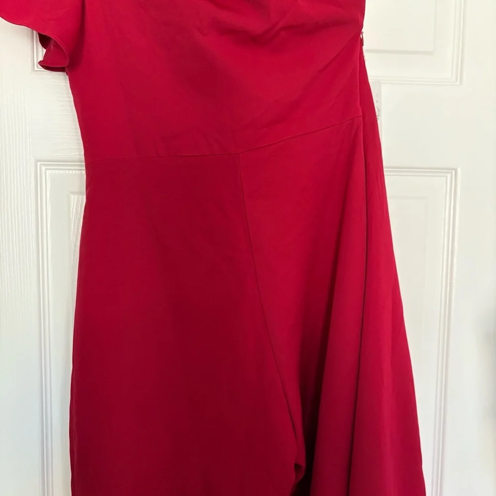 NWT Red One-Shoulder Jumpsuit with Extra Fabric Overlay on Legs size 6 - Picture 4 of 12